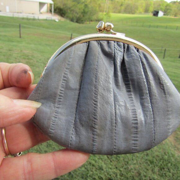 vintage  gray eel skin coin purse - Picture 4 of 4